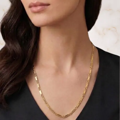Collar dorado ovalado minicruz — Acero inoxidable Dorado